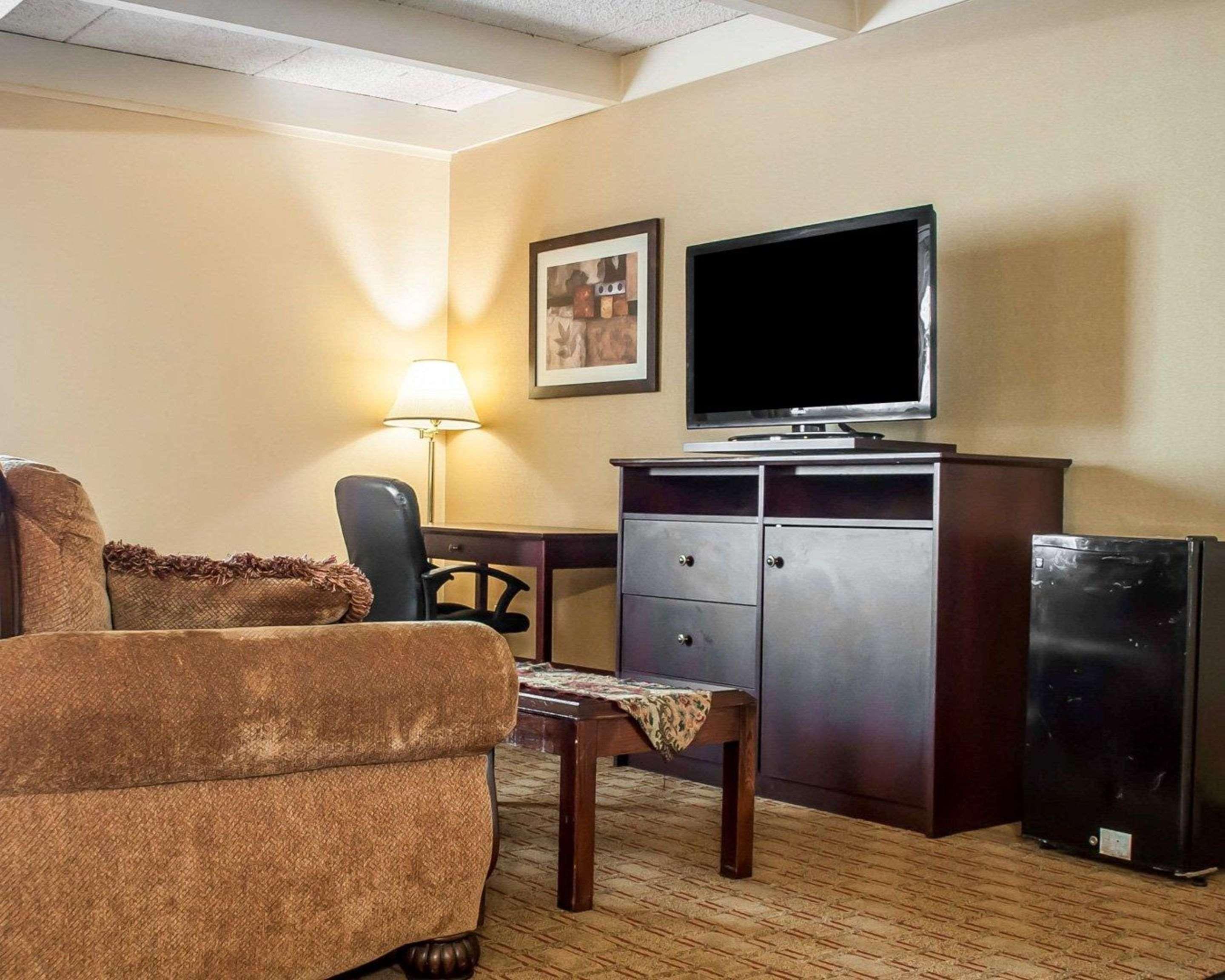 Quality Inn Airport Cheektowaga Exteriér fotografie