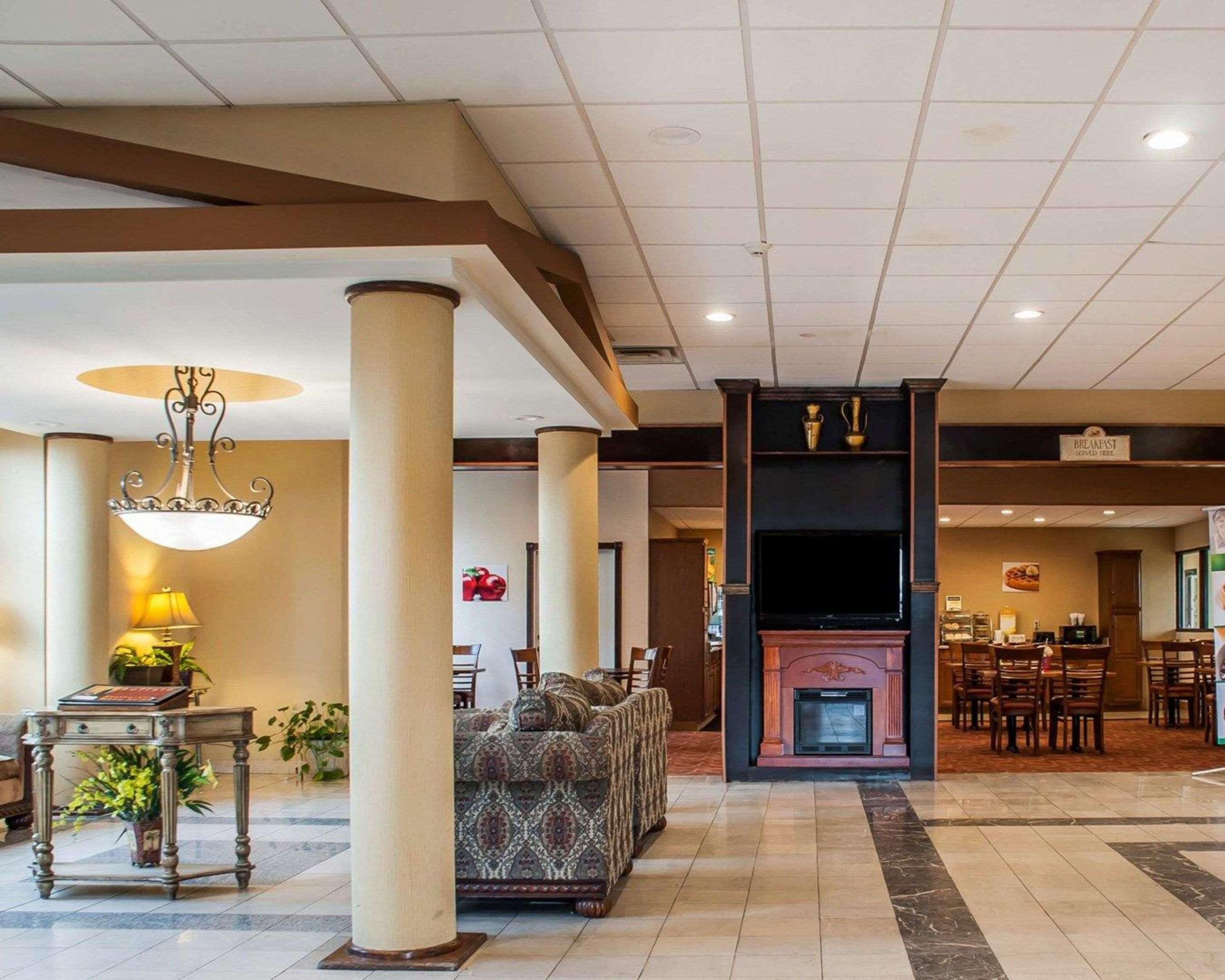 Quality Inn Airport Cheektowaga Exteriér fotografie