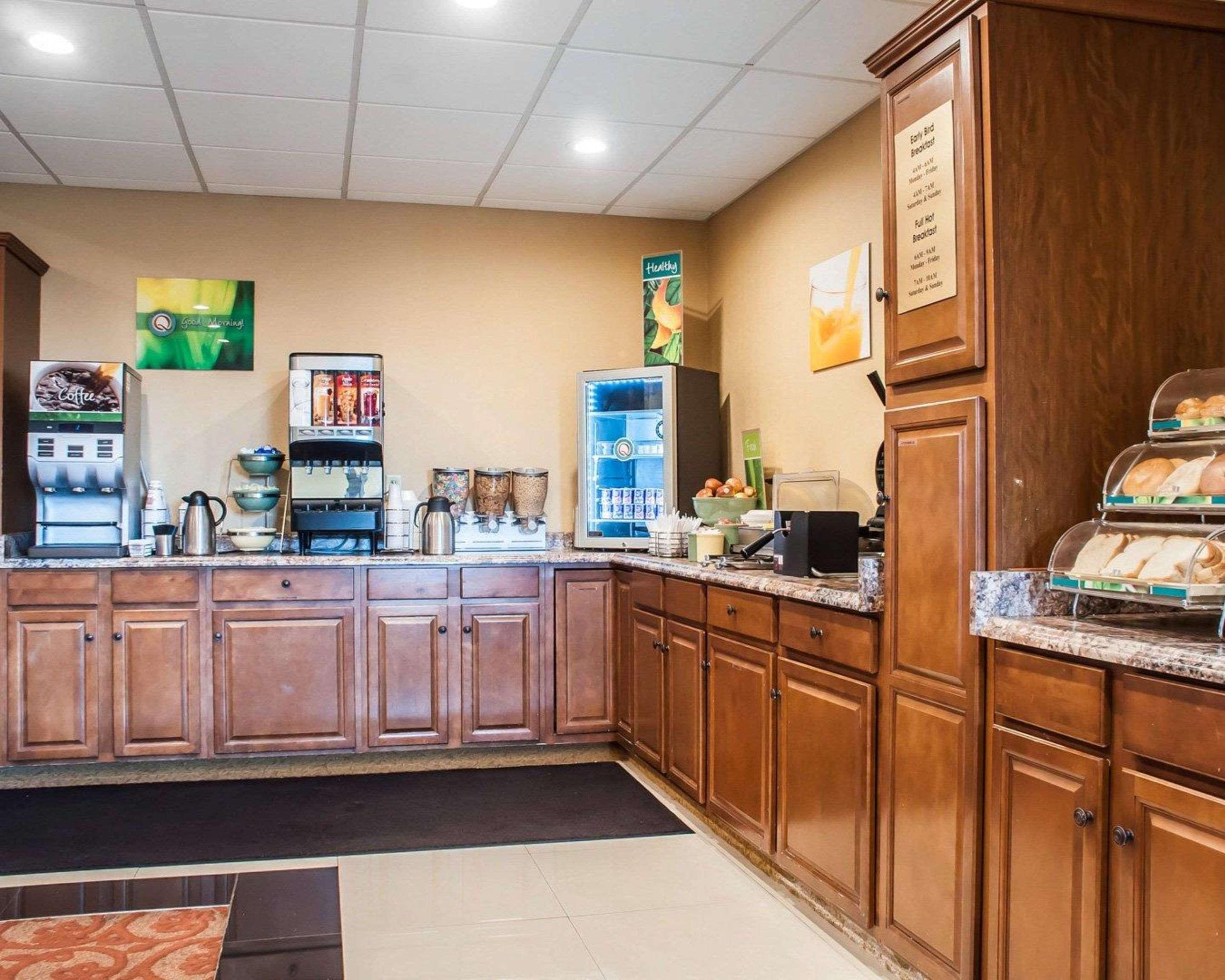 Quality Inn Airport Cheektowaga Exteriér fotografie